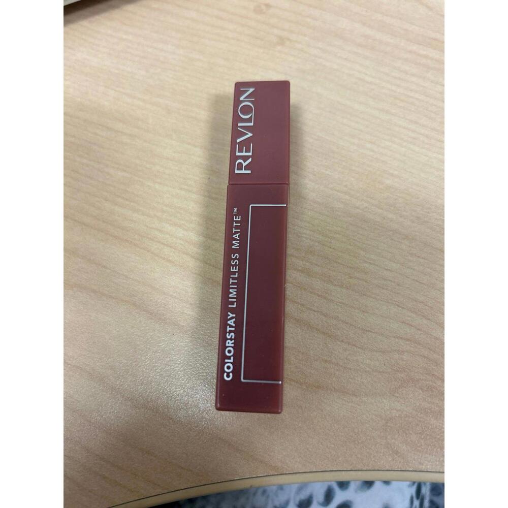 Revlon Colorstay Limitless Matte Lipstick- Lead The Way